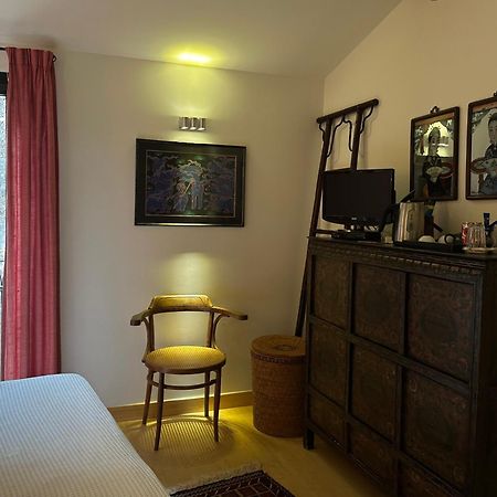 La Cour Carree Bed & Breakfast Rustrel Exterior photo