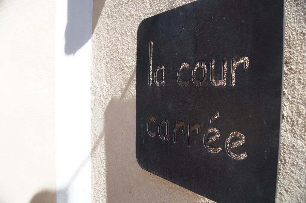 La Cour Carree Bed & Breakfast Rustrel Exterior photo